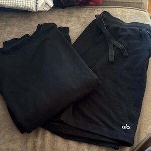 ALO Yoga Men's Black Sweatshirt & Shorts Set